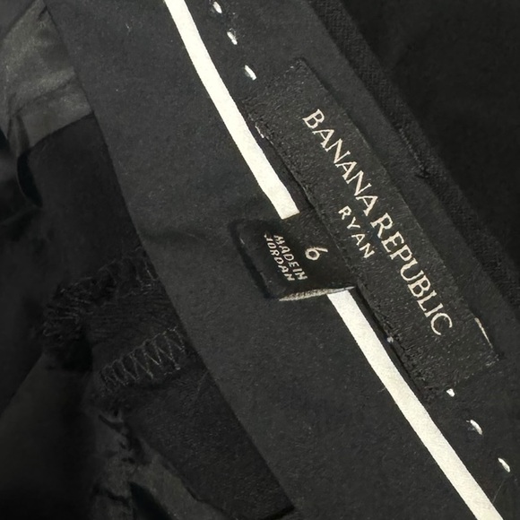 BANANA REPUBLIC RYAN BLACK PANTS - 6 - Picture 3 of 10